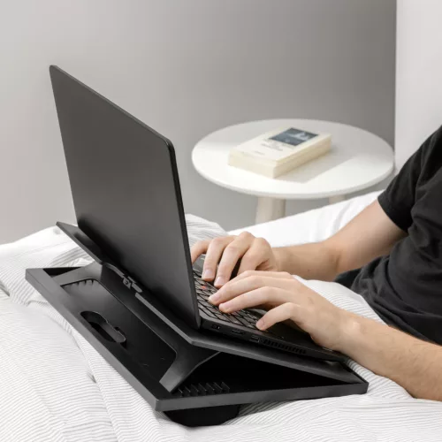 Masa laptop Navaris, reglabila 9 unghiuri, 37.6x28x5.8 cm, perna dubla, negru, plastic/textil