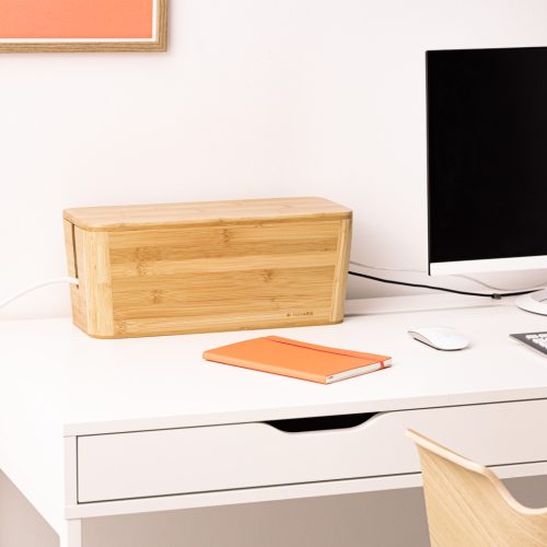 Cutie organizator cabluri XL Navaris, 39.4x16x16 cm, capac magnetic, management cabluri, maro, bambus