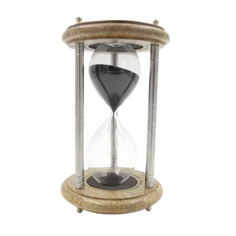 Clepsidră Giftdeco NC2989, lemn de mango, alamă, sticlă și metal, înălțime 25 cm, diametru 15 cm, stil clasic