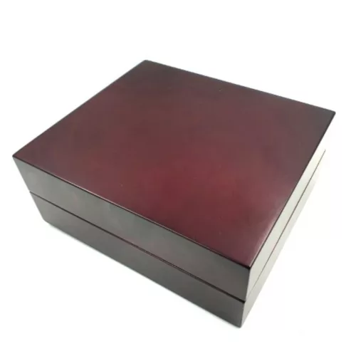Cutie cadou Giftdeco D349, lemn, 14 x 16 x 6,7 cm, stil clasic
