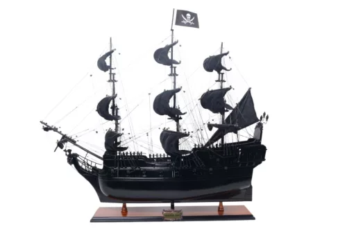 Machetă navala Giftdeco BP80R, plastic, metal și lemn, 88,9 x 29 x 73,7 cm