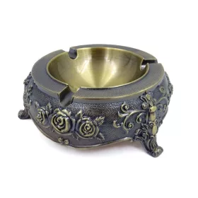   Scrumieră decorativa Giftdeco, metal, înălțime 4 cm, diametru 12 cm, stil retro, clasic