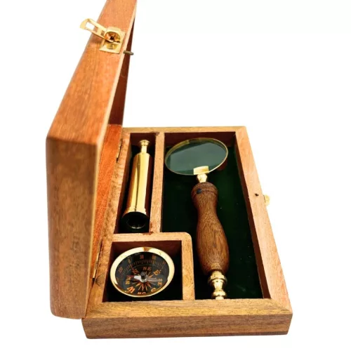 Lupă Giftdeco NC2677AZ, alamă, sticlă și lemn, lungime 17 cm, diametru 4 cm, stil retro, vintage, colonial