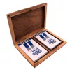 Set Giftdeco DNU-2791 cu 2 pachete de cărți, cutie din lemn și detalii din alamă, 15,5 x 11 x 4 cm