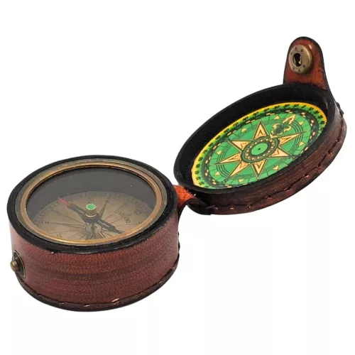 Busolă Giftdeco CPL357/2, alamă, sticlă, piele și metal, diametru 7 cm, stil retro, nautic, clasic